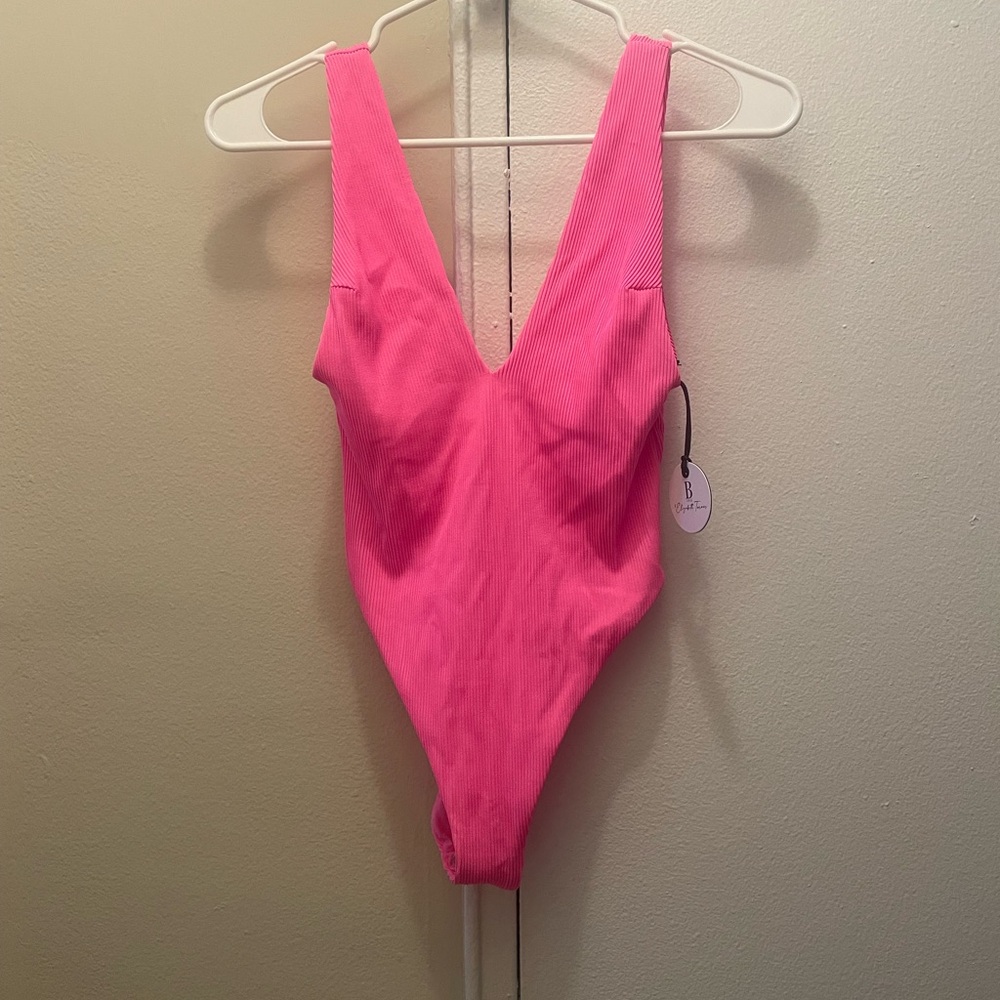 B. Swim x Elizabeth Turner NWT Bright Pink One Piece Swimsuit; Size XS